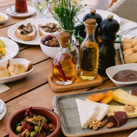 Hotel Hiddenbay Teos