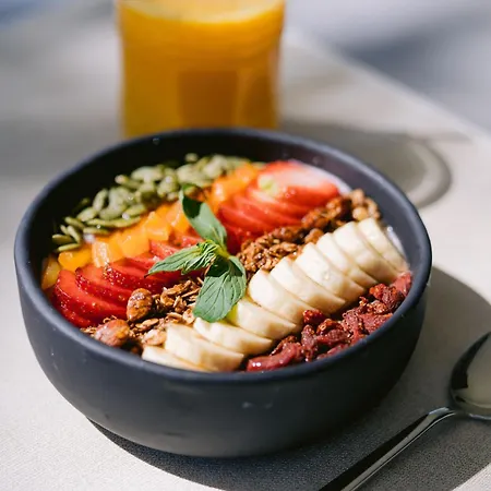 Hiddenbay Teos Hotel *