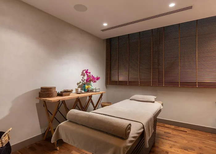 Hiddenbay Teos * ספריהיסאר