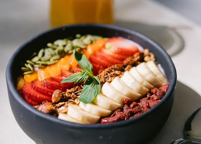 Hiddenbay Teos מלון *