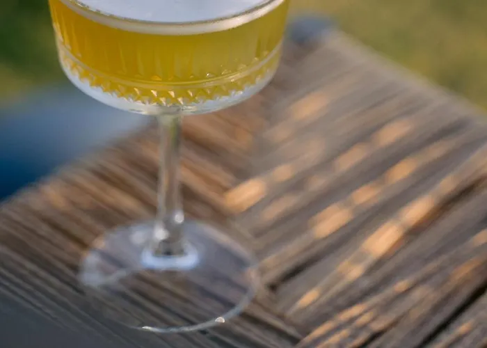 Hiddenbay Teos * ספריהיסאר