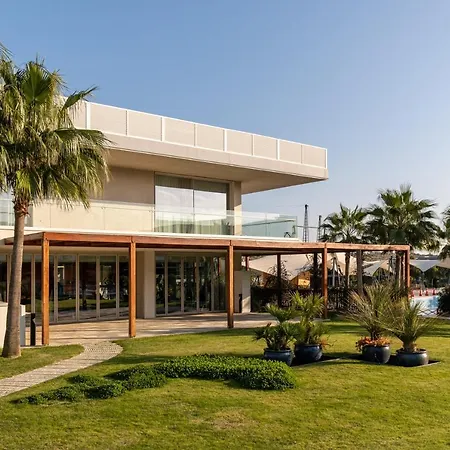 Hiddenbay Teos * セェフェリヒサール