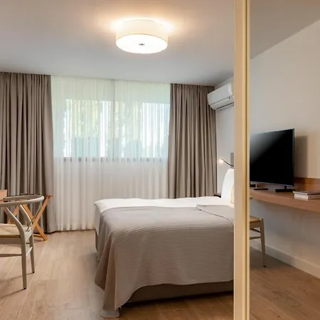 Hiddenbay Teos セェフェリヒサール