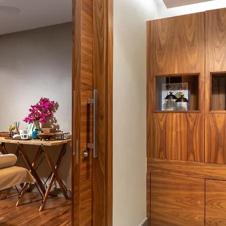 Hiddenbay Teos * セェフェリヒサール