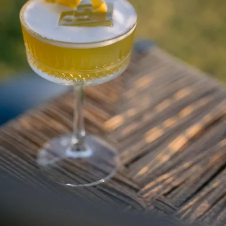 Hiddenbay Teos * セェフェリヒサール